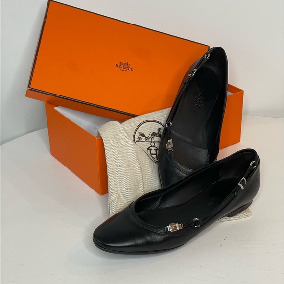 Hermes flats - Picture 1 of 4